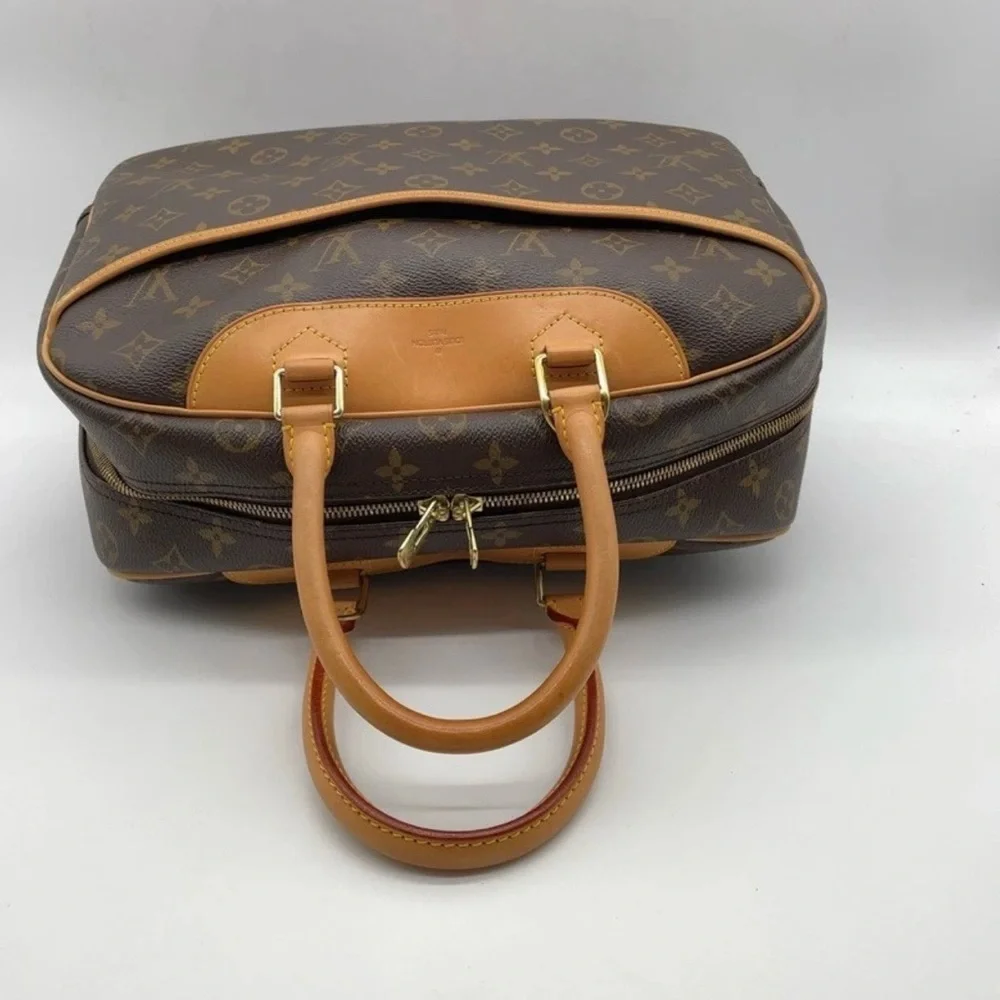 Auth Louis Vuitton Monogram Deauville Handbag W/DBag